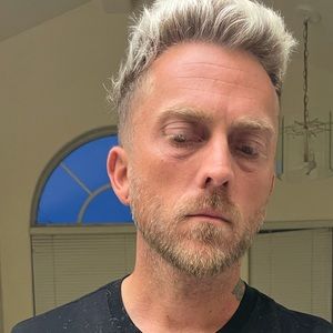 Meet your Posher, Douglas